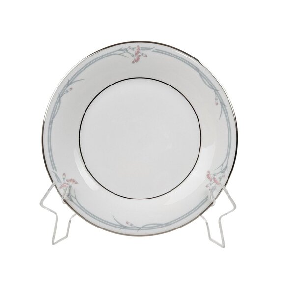 Royal Doulton Carnation H5084 4 Bread And Butter Plates Fine Bone China 1982 - Picture 4 of 7